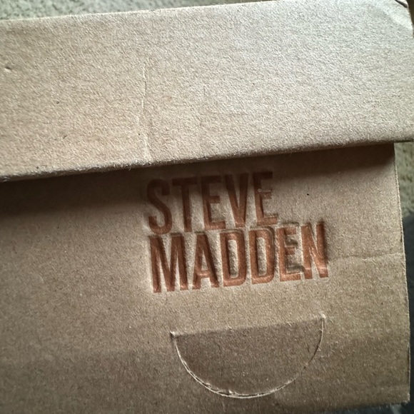 Steve Madden Moira boot size 7 - Picture 6 of 6